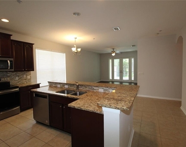 9885 Leland Drive - Photo Thumbnail 7