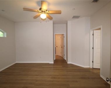 9885 Leland Drive - Photo Thumbnail 20
