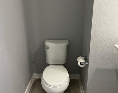 321 Evertree Loop - Photo Thumbnail 10