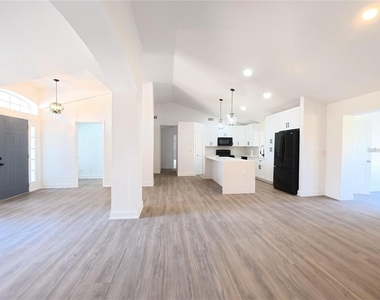10711 Lake Hill Drive - Photo Thumbnail 9
