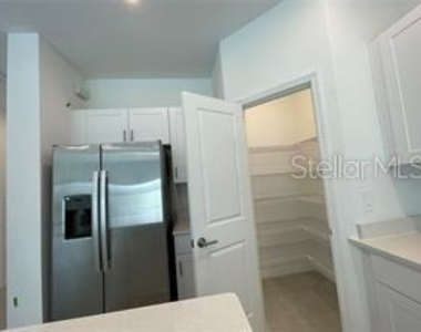 1309 Axel Graeson Avenue - Photo Thumbnail 8