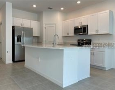 1309 Axel Graeson Avenue - Photo Thumbnail 4