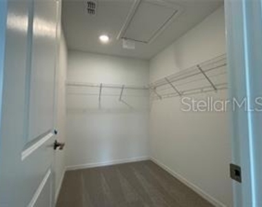 1309 Axel Graeson Avenue - Photo Thumbnail 14