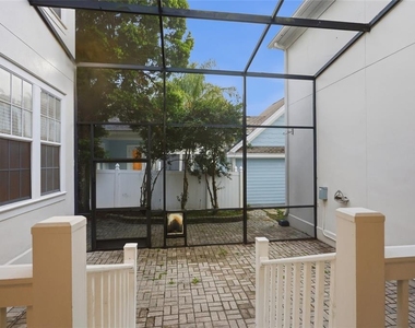 912 Waterside Drive - Photo Thumbnail 51