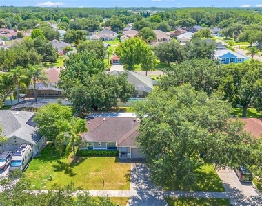 4211 Floating Orchid Court - Photo Thumbnail 26