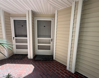 3900 Southpointe Drive - Photo Thumbnail 2