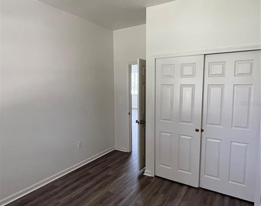 101 Hagge Drive - Photo Thumbnail 19