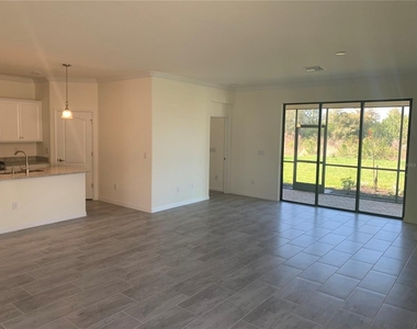 17212 Blue Ridge Place - Photo Thumbnail 2