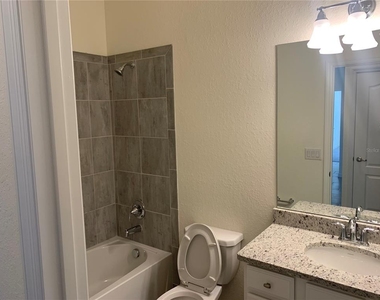 17212 Blue Ridge Place - Photo Thumbnail 7