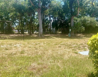 5310 26th Street W - Photo Thumbnail 20