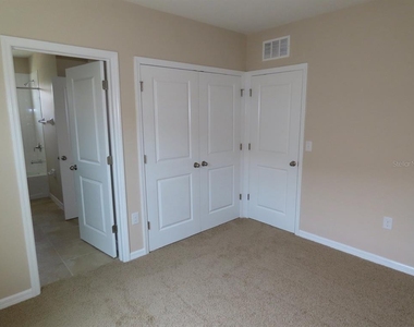 8725 Daydream Street - Photo Thumbnail 21