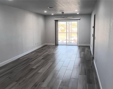 14506 S Tamiami Trail - Photo Thumbnail 3