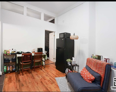  West 22nd Street - Photo Thumbnail 2