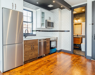 703 Rogers Avenue - Photo Thumbnail 11