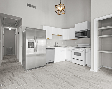 10720 Chert Street - Photo Thumbnail 17