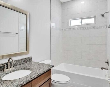 12661 Kingsbury Avenue - Photo Thumbnail 11