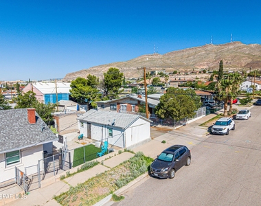 2729 Pershing Drive - Photo Thumbnail 22