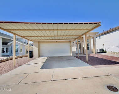 12229 Kingsgate Court - Photo Thumbnail 2