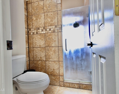 12229 Kingsgate Court - Photo Thumbnail 31