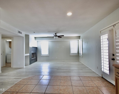 12229 Kingsgate Court - Photo Thumbnail 14