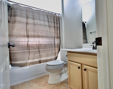 12229 Kingsgate Court - Photo Thumbnail 32