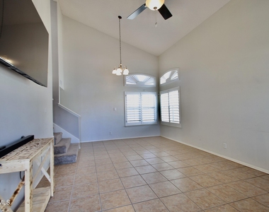 12229 Kingsgate Court - Photo Thumbnail 9