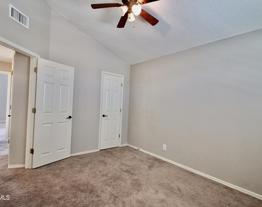 12229 Kingsgate Court - Photo Thumbnail 30