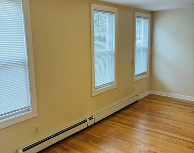 633 Norwich Road - Photo Thumbnail 1