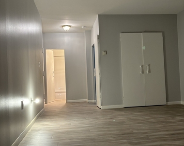40 Owen Street - Photo Thumbnail 6