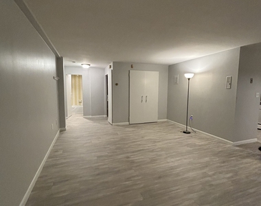 40 Owen Street - Photo Thumbnail 15
