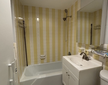 40 Owen Street - Photo Thumbnail 11