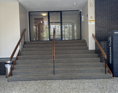 40 Owen Street - Photo Thumbnail 3