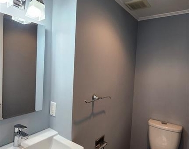60 Houston Terrace - Photo Thumbnail 7