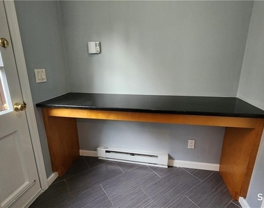 60 Houston Terrace - Photo Thumbnail 6