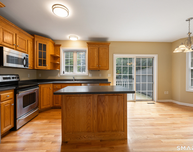 32 Songbird Lane - Photo Thumbnail 6