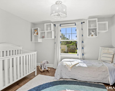 118 Brooklawn Terrace - Photo Thumbnail 10