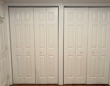 390 Charles Street - Photo Thumbnail 12