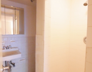213 East 73rd Street - Photo Thumbnail 14