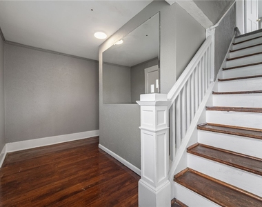 160 Hazelwood - Photo Thumbnail 3