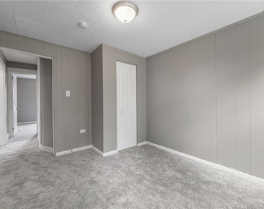 160 Hazelwood - Photo Thumbnail 28