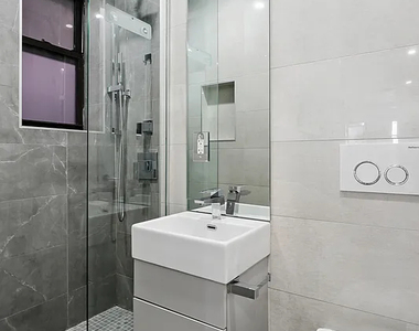 212 Lafayette Street - Photo Thumbnail 4