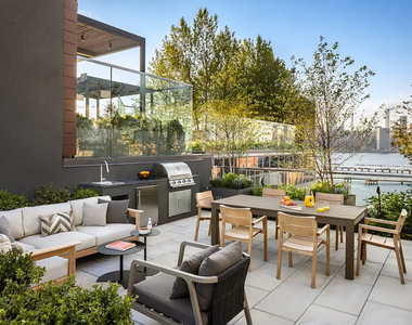 60 Wharf Drive - Photo Thumbnail 10