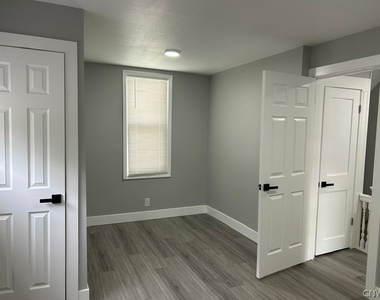 210 W Matson Avenue - Photo Thumbnail 12
