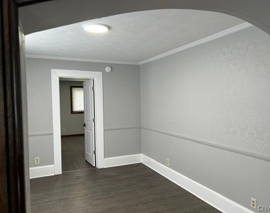 210 W Matson Avenue - Photo Thumbnail 5