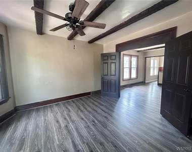 151 Amber Street - Photo Thumbnail 1