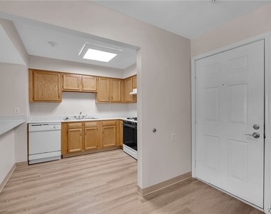 2250 N French Road - Photo Thumbnail 16