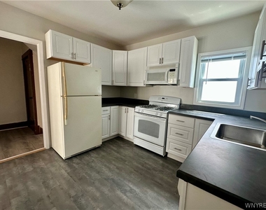 248 Commonwealth Avenue - Photo Thumbnail 11