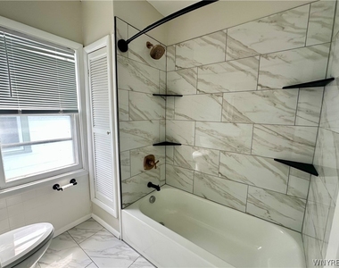 248 Commonwealth Avenue - Photo Thumbnail 14