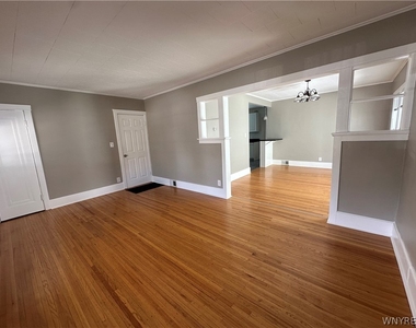 248 Commonwealth Avenue - Photo Thumbnail 5