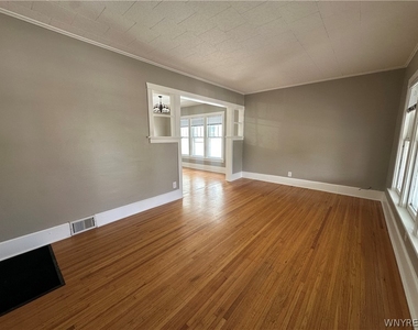 248 Commonwealth Avenue - Photo Thumbnail 3